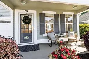 225 Rose Cottage Dr, Woodstock, GA 30189 - Photo 2