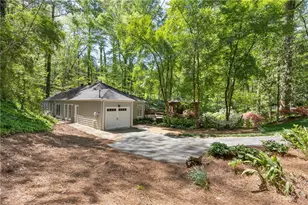 4573 Club Cir NE, Atlanta, GA 30319 - Photo 52