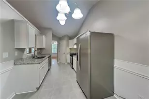 5039 Wesleyan Dr, Woodstock, GA 30189 - Photo 6