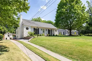 1825 Greystone Rd NW, Atlanta, GA 30318 - Photo 38