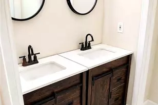 429 Village Bluff Dr, Lawrenceville, GA 30046 - Photo 6