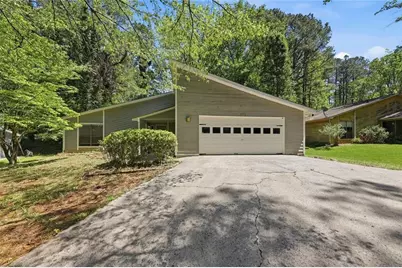 375 Creekside Court, Roswell, GA 30076 - Photo 6