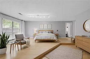 375 Creekside Ct, Roswell, GA 30076 - Photo 4