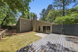 375 Creekside Ct, Roswell, GA 30076 - Photo 42