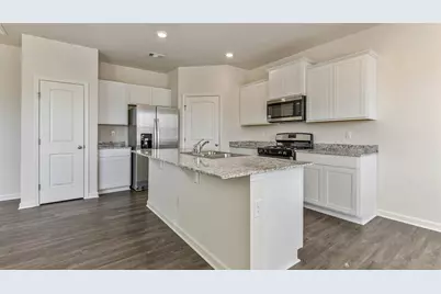 5475 Cypress Circle, College Park, GA 30349 - Photo 14