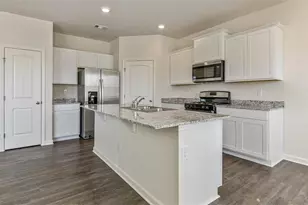 5475 Cypress Circle, College Park, GA 30349 - Photo 14