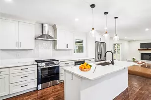 2452 King Arthur Circle, Atlanta, GA 30345 - Photo 6
