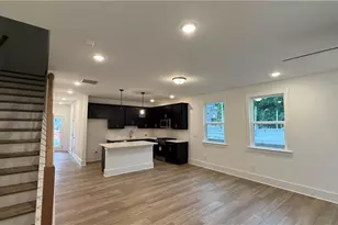 1613 Worley Wy NW, Atlanta, GA 30318 - Photo 6
