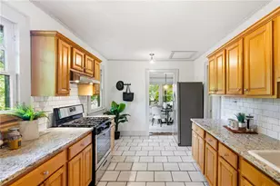 1281 Hosea L Williams Dr SE, Atlanta, GA 30317 - Photo 16