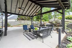 2298 Wickingham Dr NE, Marietta, GA 30066 - Photo 2
