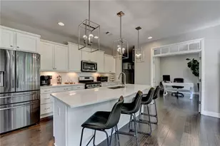 1700 Primrose Park Rd, Sugar Hill, GA 30518 - Photo 2