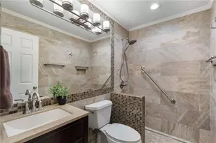7585 Hunters Woods Dr, Atlanta, GA 30350 - Photo 34