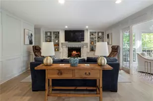 7585 Hunters Woods Dr, Atlanta, GA 30350 - Photo 16