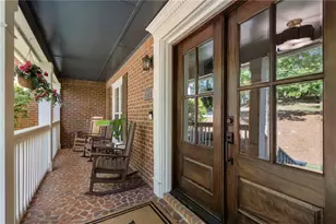 7585 Hunters Woods Dr, Atlanta, GA 30350 - Photo 4