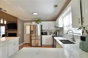 3662 Bowbridge Ln, Snellville, GA 30039 - Photo 30