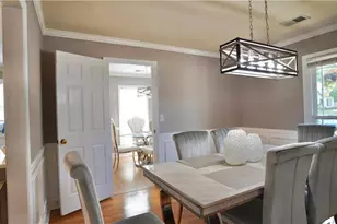 3662 Bowbridge Ln, Snellville, GA 30039 - Photo 12