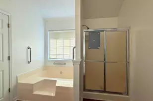 2029 Manor Oak Ln, Buford, GA 30519 - Photo 16