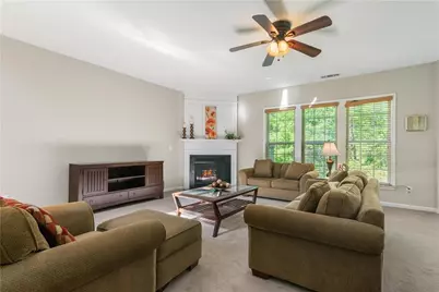 120 Regent Place, Woodstock, GA 30188 - Photo 6