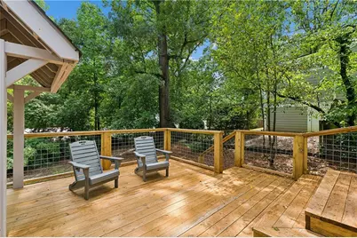 1881 Woodland Hills Avenue NW, Atlanta, GA 30318 - Photo 20