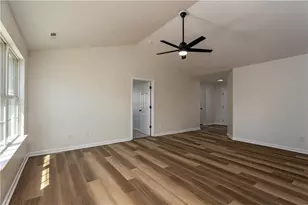 213 Glenn Wade Dr, Rossville, GA 30741 - Photo 8