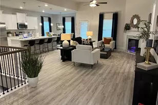 200 Blackberry Ct, Pendergrass, GA 30567 - Photo 2