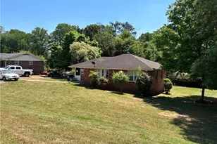 2788 Cruse Rd, Lawrenceville, GA 30044 - Photo 2