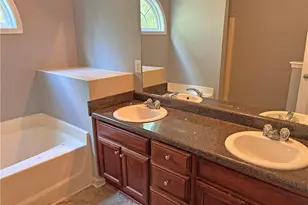 317 Peachtree Cir, Hampton, GA 30228 - Photo 18