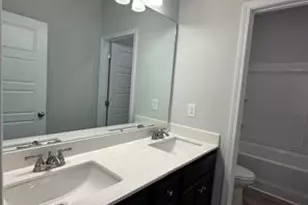 5345 Fox Hl Ln, Oakwood, GA 30566 - Photo 4