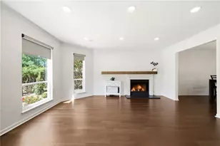4489 Coventry Way NE, Roswell, GA 30075 - Photo 4