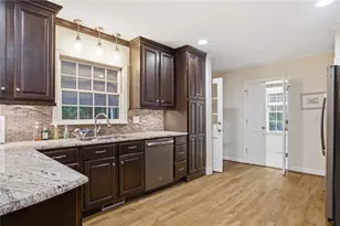 513 E 11th St SE, Rome, GA 30161 - Photo 8