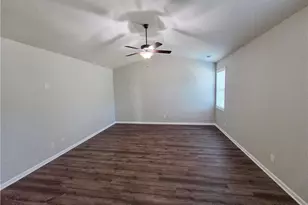 129 Jacobs Ln, Loganville, GA 30052 - Photo 16