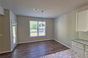 129 Jacobs Ln, Loganville, GA 30052 - Photo 8