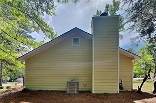 2263 Turtle Club Dr NE, Marietta, GA 30066 - Photo 16