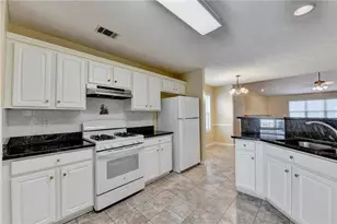 1155 Livery Cir, Lawrenceville, GA 30046 - Photo 8