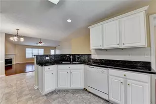 1155 Livery Cir, Lawrenceville, GA 30046 - Photo 10