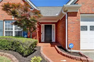 1155 Livery Cir, Lawrenceville, GA 30046 - Photo 2