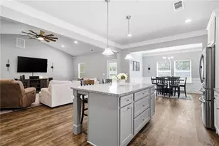 201 Cade's Ct, McDonough, GA 30252 - Photo 4