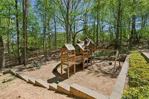4040 Riverlook Pkwy SE, Marietta, GA 30067 - Photo 28