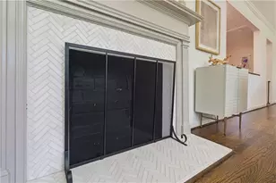 6748 Brandon Mill Rd, Sandy Springs, GA 30328 - Photo 8