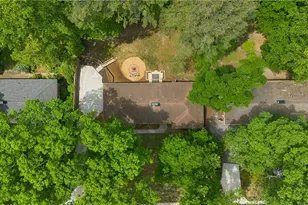 6748 Brandon Mill Rd, Sandy Springs, GA 30328 - Photo 48