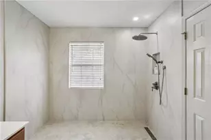 3758 Chattahoochee Summit Dr SE, Atlanta, GA 30339 - Photo 12