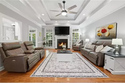 153 York Place, Calhoun, GA 30701 - Photo 6