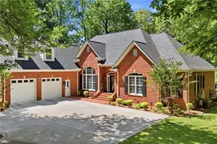 153 York Pl, Calhoun, GA 30701 - Photo 1