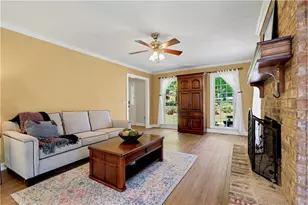 5602 Grist Stone Dr, Lilburn, GA 30047 - Photo 12
