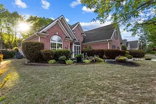 711 Ashley Wilkes Way, Loganville, GA 30052 - Photo 4