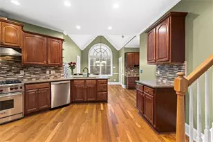 711 Ashley Wilkes Way, Loganville, GA 30052 - Photo 16