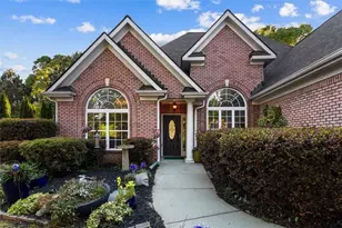 711 Ashley Wilkes Way, Loganville, GA 30052 - Photo 2