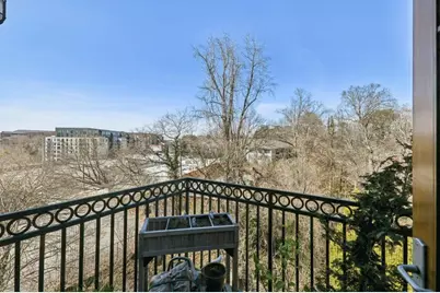 3235 Roswell Road NE #704, Atlanta, GA 30305 - Photo 6