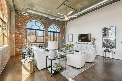 3235 Roswell Road NE #704, Atlanta, GA 30305 - Photo 2