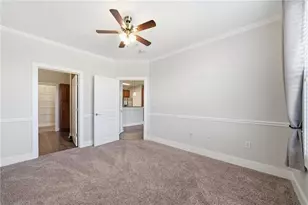 799 Hammond Dr, Atlanta, GA 30328 - Photo 10